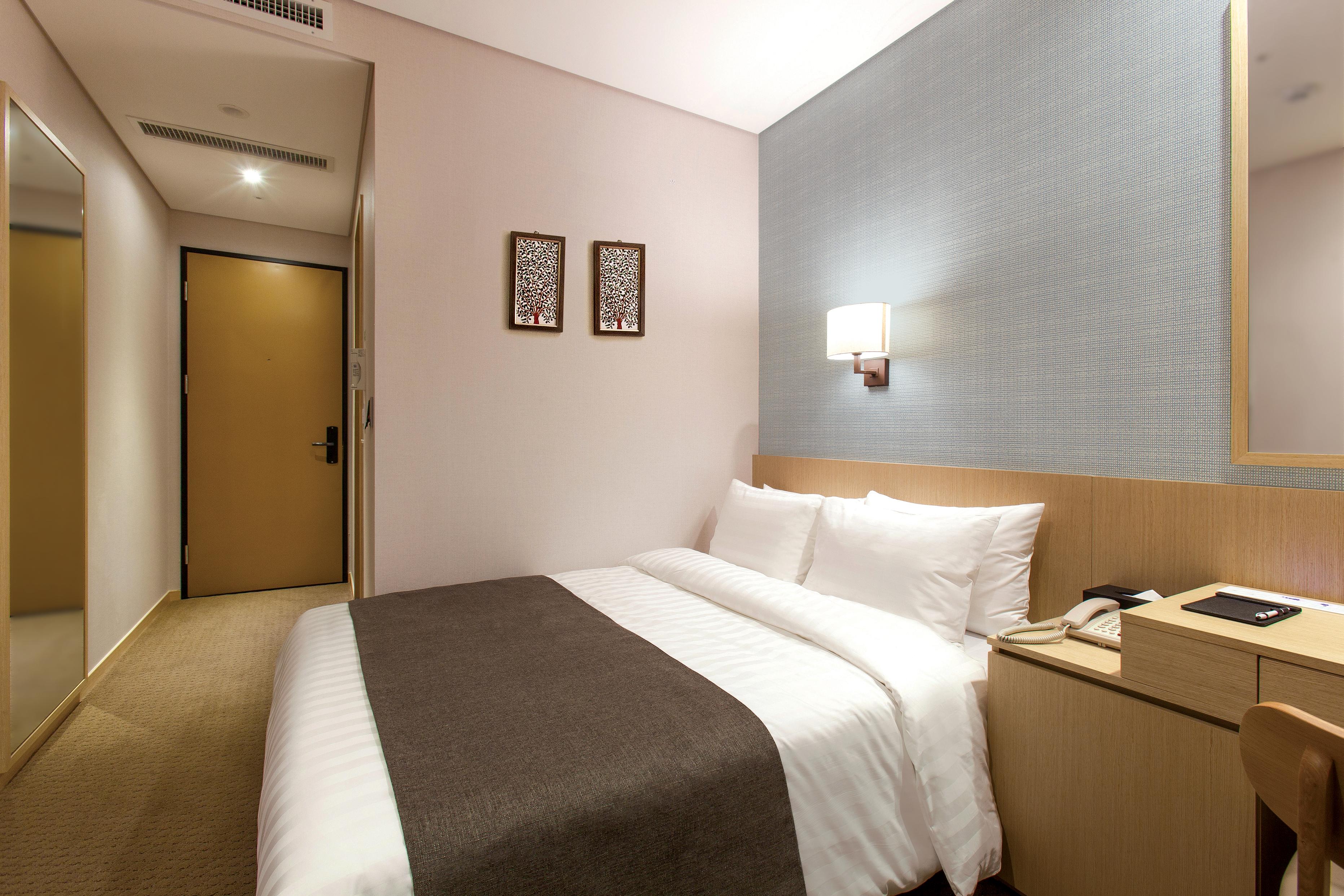 Myeongdong Hotel